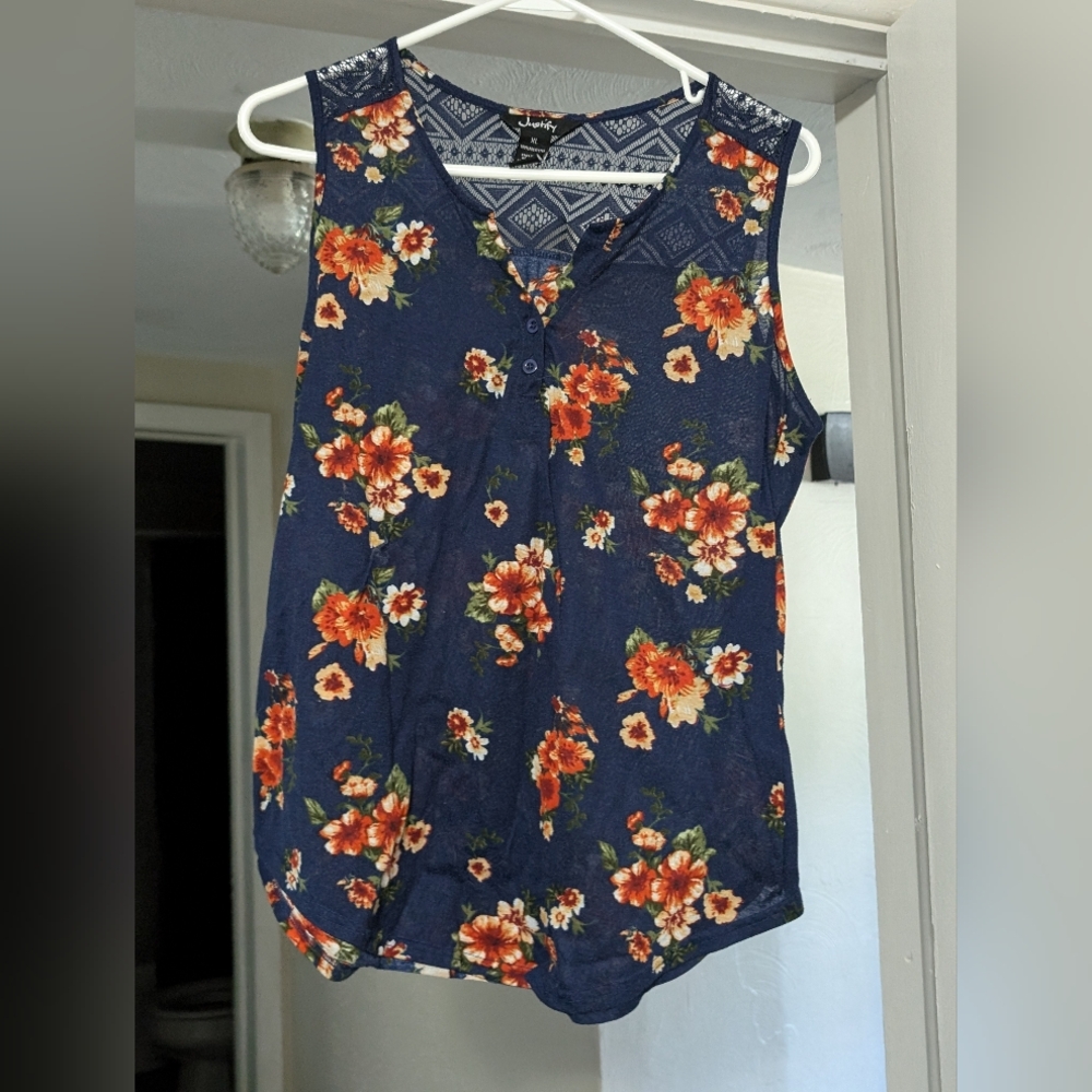 Floral tanktop